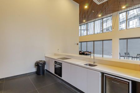 Apartamento à venda com 168m², 3 quartos e 3 vagas Apartamento à venda com 168m², 3 quartos e 3 vagasSalão de Festas