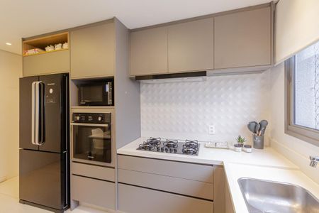 Apartamento à venda com 168m², 3 quartos e 3 vagas Apartamento à venda com 168m², 3 quartos e 3 vagasCozinha