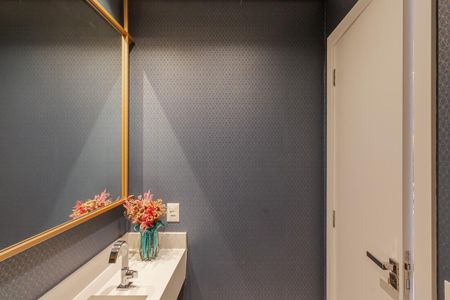 Apartamento à venda com 168m², 3 quartos e 3 vagas Apartamento à venda com 168m², 3 quartos e 3 vagasLavabo