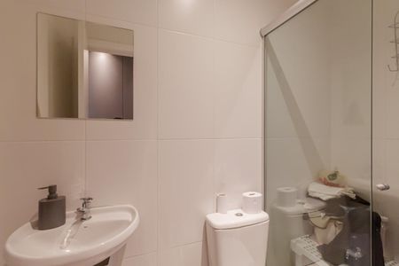 Apartamento à venda com 168m², 3 quartos e 3 vagas Apartamento à venda com 168m², 3 quartos e 3 vagasBanheiro de serviço