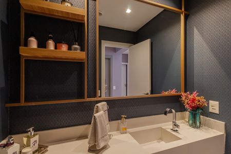 Apartamento à venda com 168m², 3 quartos e 3 vagas Apartamento à venda com 168m², 3 quartos e 3 vagasLavabo