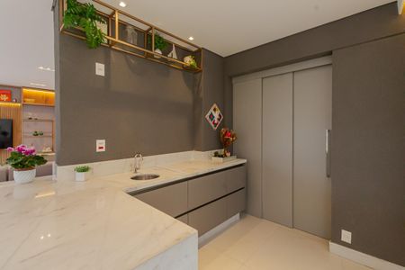 Apartamento à venda com 168m², 3 quartos e 3 vagas Apartamento à venda com 168m², 3 quartos e 3 vagasSala