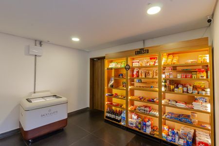 Apartamento à venda com 168m², 3 quartos e 3 vagas Apartamento à venda com 168m², 3 quartos e 3 vagasMercado