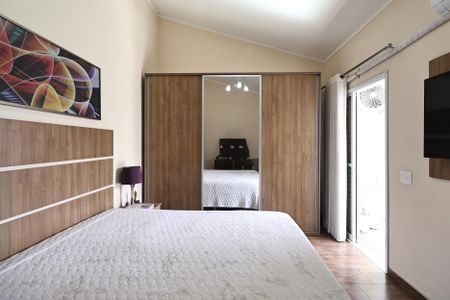 Casa de condomínio à venda com 140m², 3 quartos e 4 vagasSuite