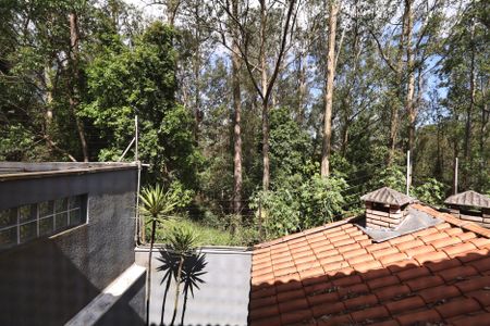 Casa de condomínio à venda com 140m², 3 quartos e 4 vagasVista do quarto 2