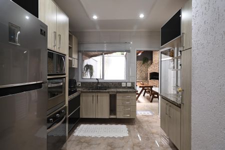 Casa de condomínio à venda com 140m², 3 quartos e 4 vagasCozinha