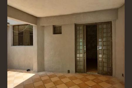 Casa à venda com 140m², 2 quartos e 3 vagas