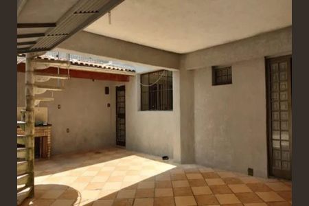 Casa à venda com 140m², 2 quartos e 3 vagas
