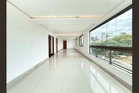 Apartamento para alugar com 4 quartos, 175m² em Liberdade, Belo Horizonte