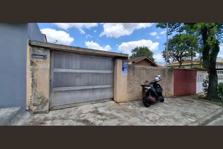 Casa à venda com 56m², 2 quartos e 2 vagasFachada