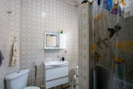 Casa à venda com 56m², 2 quartos e 2 vagasBanheiro