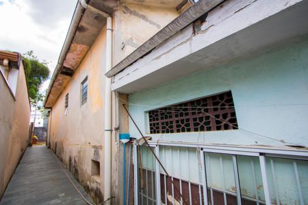 Casa à venda com 56m², 2 quartos e 2 vagasCorredor