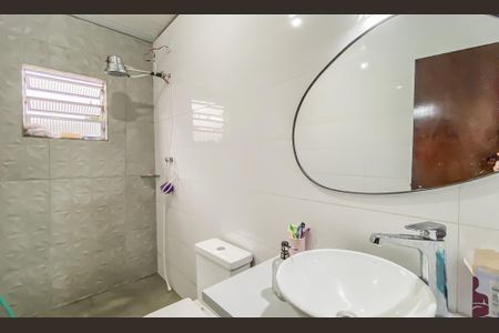 Casa para alugar com 250m², 2 quartos e 2 vagasBanheiro