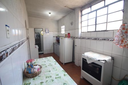 Casa à venda com 396m², 3 quartos e 6 vagasCozinha