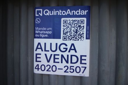 Casa à venda com 396m², 3 quartos e 6 vagasPlaquinha Instalada 27/10/2025 DSUH-248