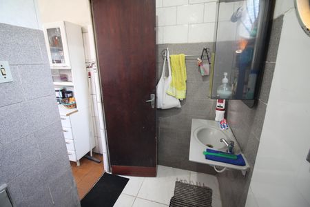 Casa à venda com 396m², 3 quartos e 6 vagasBanheiro
