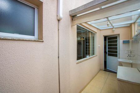 Apartamento à venda com 70m², 2 quartos e 1 vaga Apartamento à venda com 70m², 2 quartos e 1 vagaÁrea de serviço