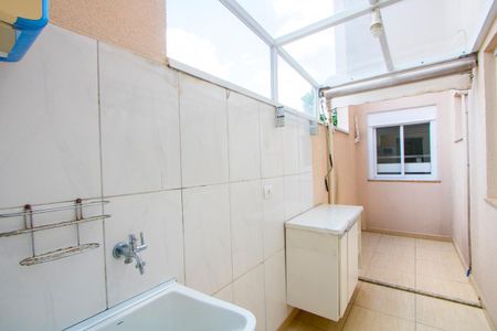 Apartamento à venda com 70m², 2 quartos e 1 vaga Apartamento à venda com 70m², 2 quartos e 1 vagaÁrea de serviço