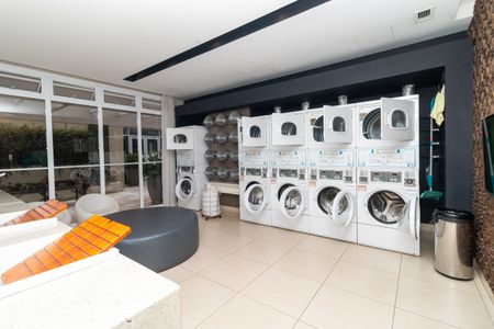 Apartamento à venda com 47m², 1 quarto e 1 vaga Apartamento à venda com 47m², 1 quarto e 1 vagaÁrea Comum - Lavanderia