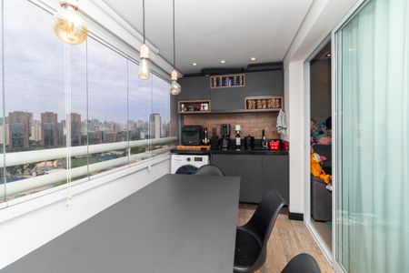 Apartamento à venda com 47m², 1 quarto e 1 vaga Apartamento à venda com 47m², 1 quarto e 1 vagaVaranda e Área de Serviço