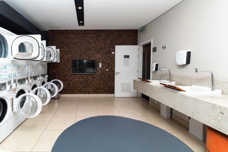 Apartamento à venda com 47m², 1 quarto e 1 vaga Apartamento à venda com 47m², 1 quarto e 1 vagaÁrea Comum - Lavanderia