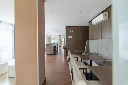 Apartamento à venda com 47m², 1 quarto e 1 vaga Apartamento à venda com 47m², 1 quarto e 1 vagaÁrea Comum - Salão de Festas