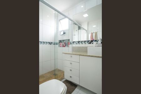 Apartamento à venda com 125m², 3 quartos e 3 vagasBanheiro da suíte