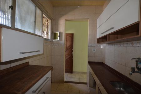 Apartamento para alugar com 64m², 2 quartos e 1 vagaCozinha
