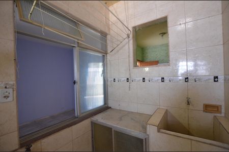 Apartamento para alugar com 64m², 2 quartos e 1 vagaÁrea de Serviço