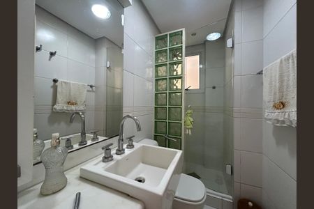 Apartamento para alugar com 170m², 3 quartos e 2 vagas Apartamento para alugar com 170m², 3 quartos e 2 vagasBanheiro Social