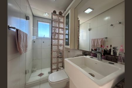 Apartamento para alugar com 170m², 3 quartos e 2 vagas Apartamento para alugar com 170m², 3 quartos e 2 vagasBanheiro da Suíte