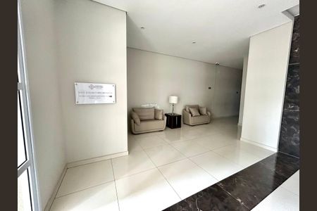 Apartamento para alugar com 86m², 2 quartos e 1 vaga Apartamento para alugar com 86m², 2 quartos e 1 vagaHall social