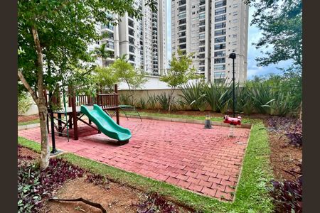 Apartamento para alugar com 86m², 2 quartos e 1 vaga Apartamento para alugar com 86m², 2 quartos e 1 vagaÁrea comum - Playground