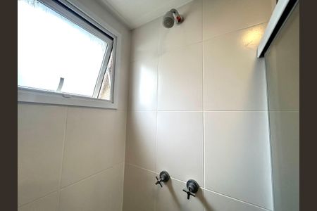 Apartamento para alugar com 86m², 2 quartos e 1 vaga Apartamento para alugar com 86m², 2 quartos e 1 vagaBanheiro da Suíte 1