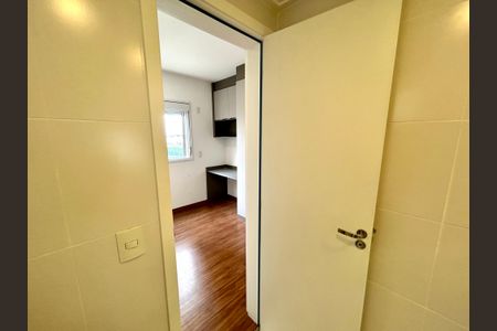 Apartamento para alugar com 86m², 2 quartos e 1 vaga Apartamento para alugar com 86m², 2 quartos e 1 vagaBanheiro da Suíte 2