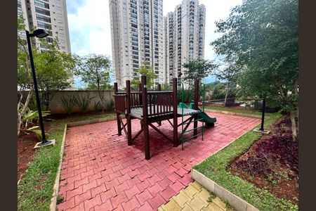 Apartamento para alugar com 86m², 2 quartos e 1 vaga Apartamento para alugar com 86m², 2 quartos e 1 vagaÁrea comum - Playground