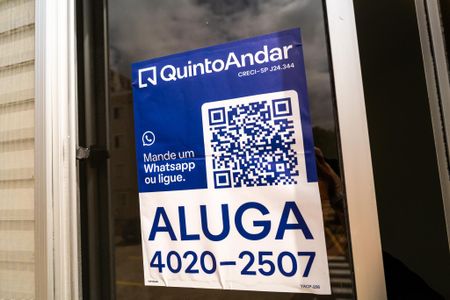 Apartamento para alugar com 46m², 2 quartos e 1 vagaPlaquinha