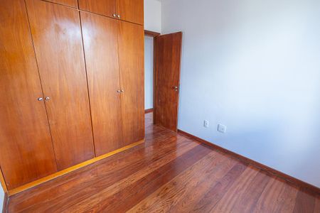 Apartamento à venda com 90m², 3 quartos e 2 vagasquarto 3