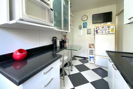 Apartamento à venda com 111m², 3 quartos e 2 vagasCozinha