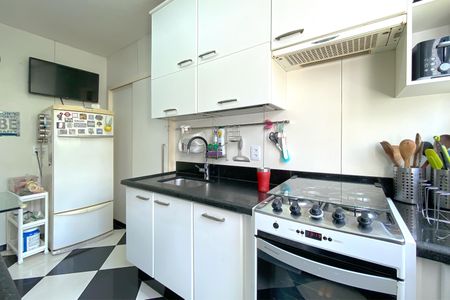 Apartamento à venda com 111m², 3 quartos e 2 vagasCozinha