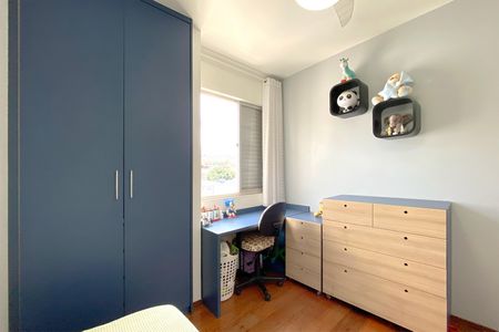 Apartamento à venda com 111m², 3 quartos e 2 vagasQuarto 3