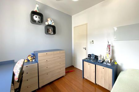 Apartamento à venda com 111m², 3 quartos e 2 vagasQuarto 3