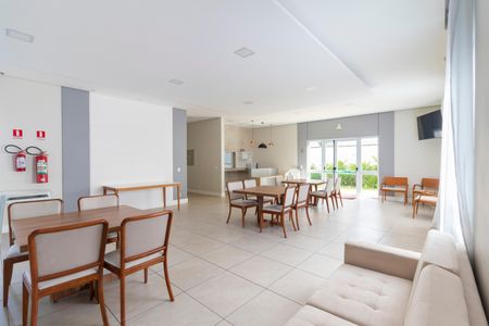 Apartamento para alugar com 43m², 2 quartos e 1 vagaÁrea comum - Salão de festas