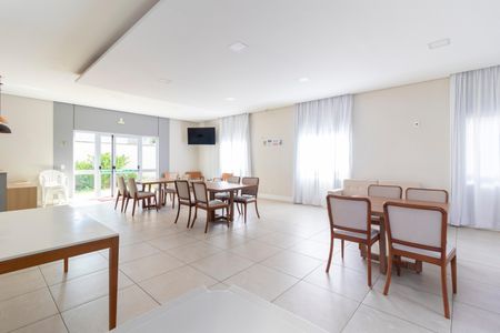 Apartamento para alugar com 43m², 2 quartos e 1 vagaÁrea comum - Salão de festas