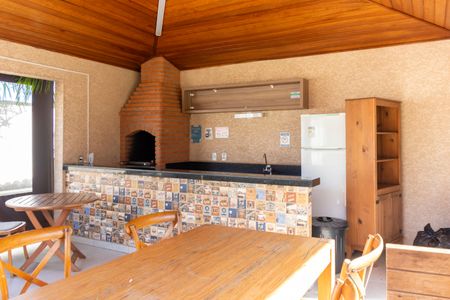 Apartamento para alugar com 43m², 2 quartos e 1 vagaÁrea comum - Churrasqueira