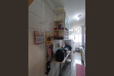 Apartamento à venda com 75m², 3 quartos e 2 vagas Apartamento à venda com 75m², 3 quartos e 2 vagasCozinha - Armários