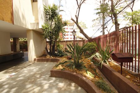 Apartamento à venda com 100m², 3 quartos e 2 vagasjardim