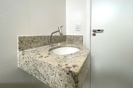 Apartamento à venda com 135m², 3 quartos e 2 vagas Apartamento à venda com 135m², 3 quartos e 2 vagasBanheiro