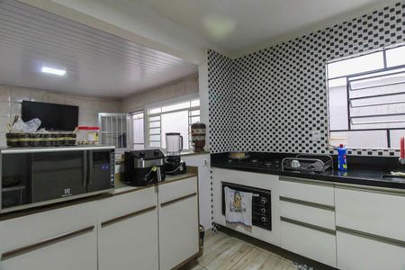 Casa à venda com 150m², 4 quartos e 2 vagasCozinha