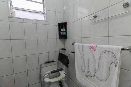 Casa à venda com 150m², 4 quartos e 2 vagasBanheiro